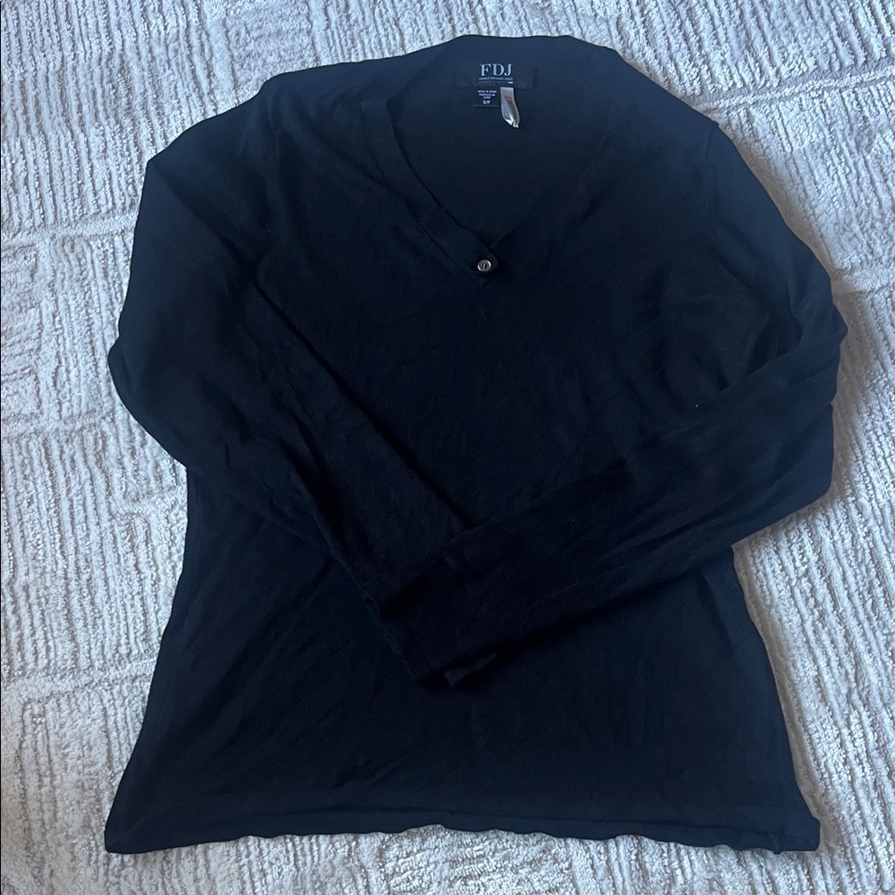 FDJ | Black V-Neck Sweater, Small
